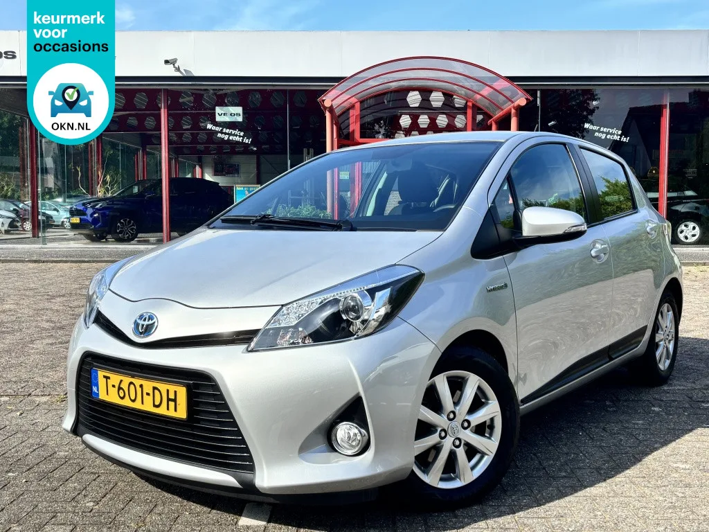 Toyota Yaris (2014) — foto 1
